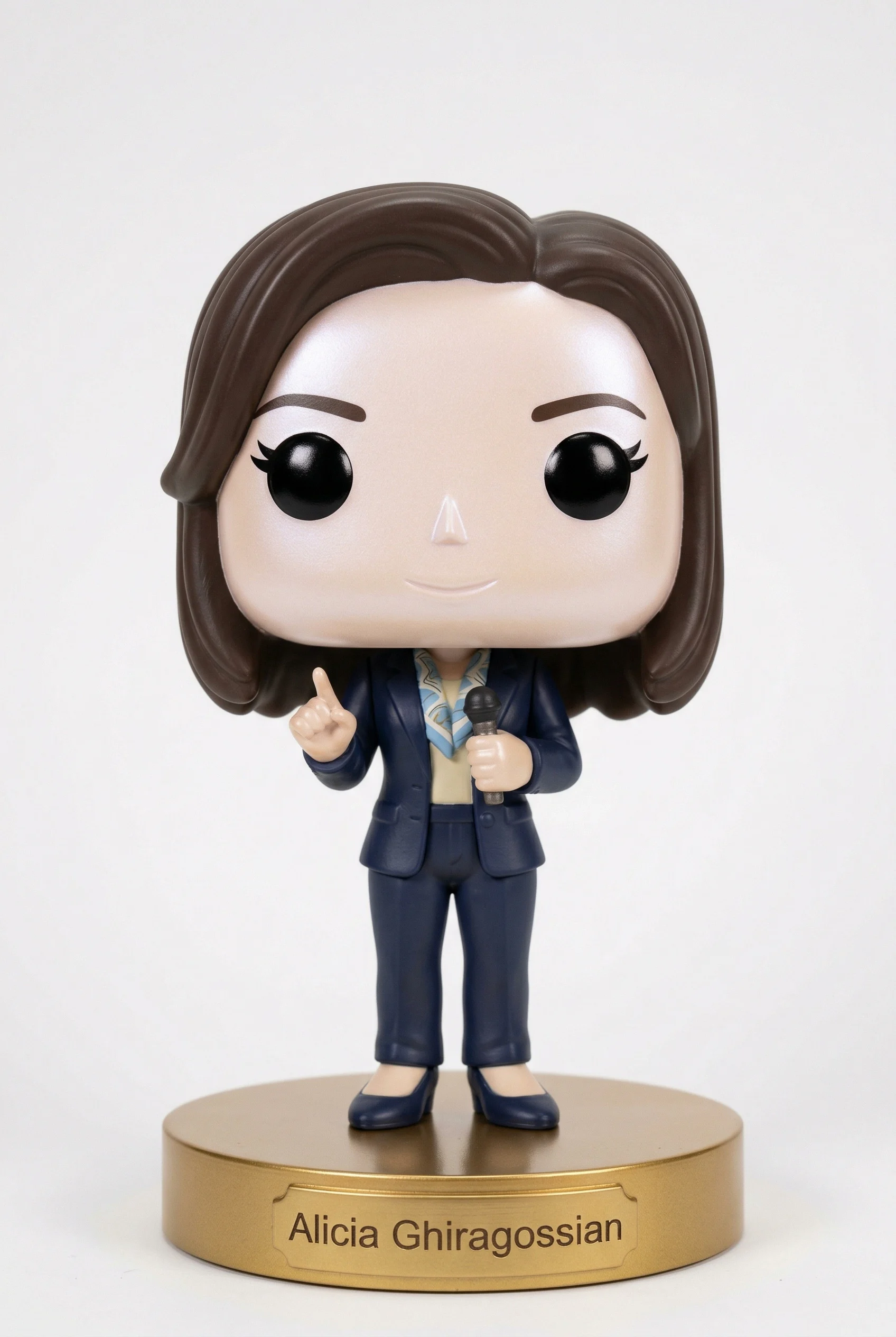 Funko personalizado de Alicia Ghiragossian